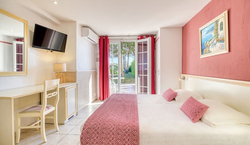 Comfort Double Room, Terrace (Garden View)