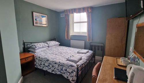 Basic Double Room, Ensuite