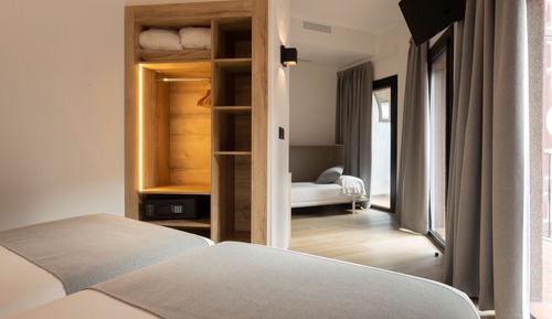 Triple Room (2 adults + 1 child)