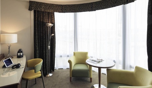 Junior Suite, 1 King Bed, Non Smoking