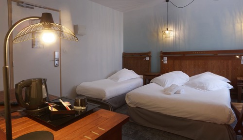 Standard Triple Room, Garden View