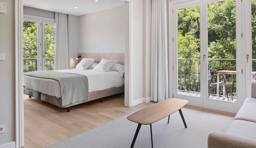 Standard Suite