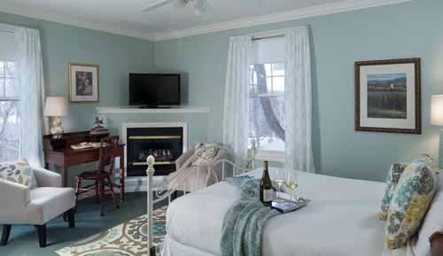 Sunol Room, Carriage House