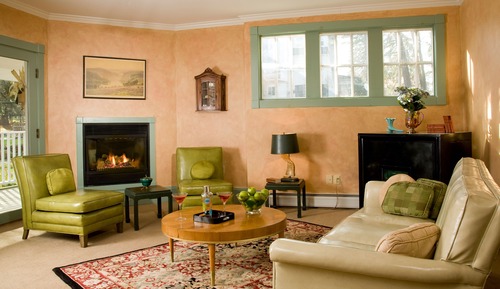 Peerless Room, Carriage House