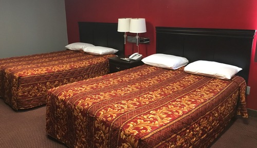 Suite, 2 Queen Beds, Smoking, Jetted Tub