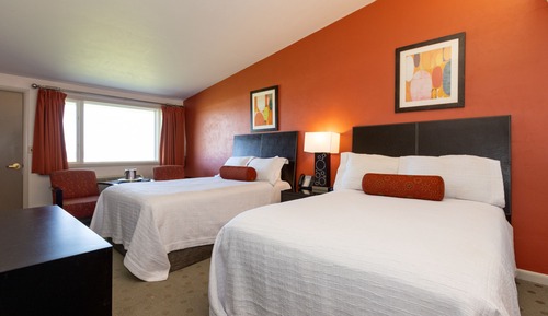 Classic Double Lodge Room