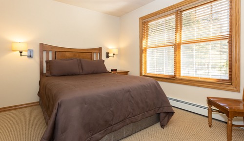 Trailside One Bedroom Suite