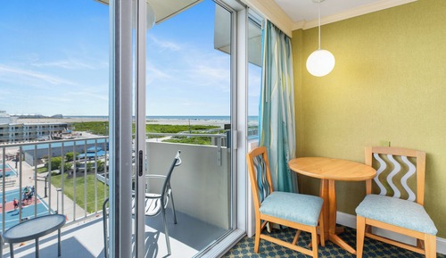 Deluxe Hotel Room