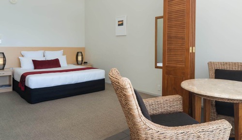 Superior Beachfront King Room