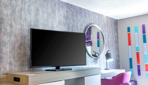 Room, 1 King Bed, Corner