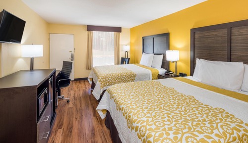 Room, 2 Queen Beds, Non Smoking