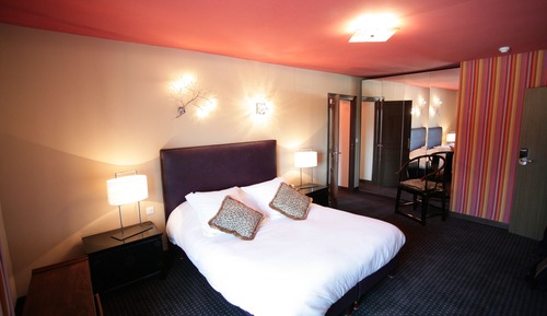 Family Room, 1 Bedroom