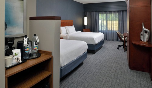 Room, 2 Queen Beds