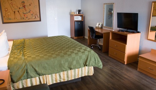 Standard Room, 1 King Bed