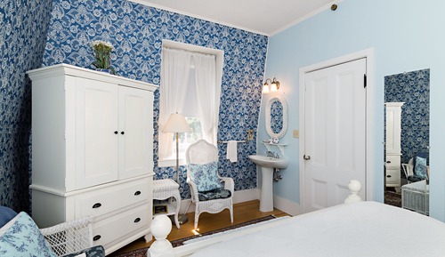 Room (The Eleanor, 3rd floor)