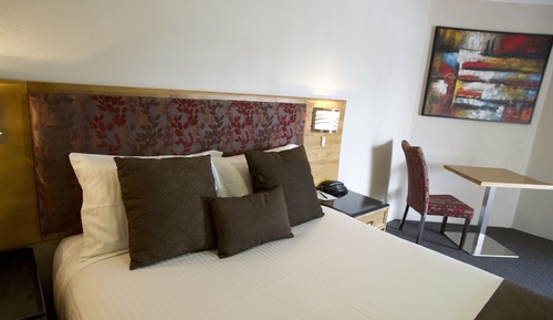 Standard Suite, Multiple Bedrooms, Non Smoking, Kitchen (3 Bedroom Apartment)