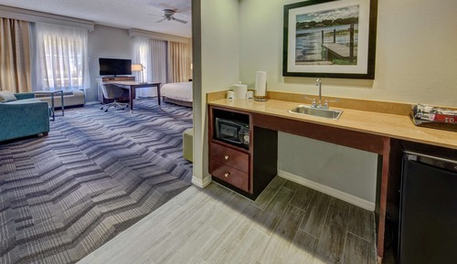 Room, 1 King Bed, Accessible (Roll-In Shower)