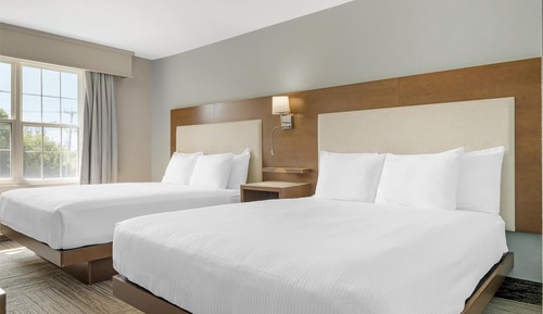 Standard Room, 2 Queen Beds, Non Smoking, Refrigerator & Microwave (Larger Room)