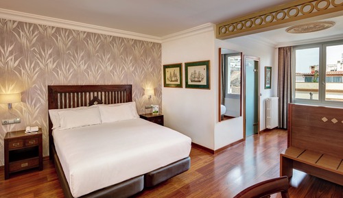 Superior Triple Room