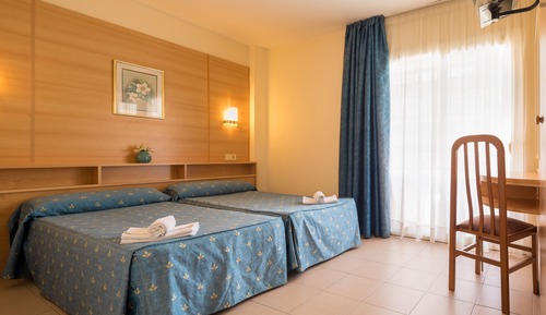 Triple Room (2 adults + 1 child)