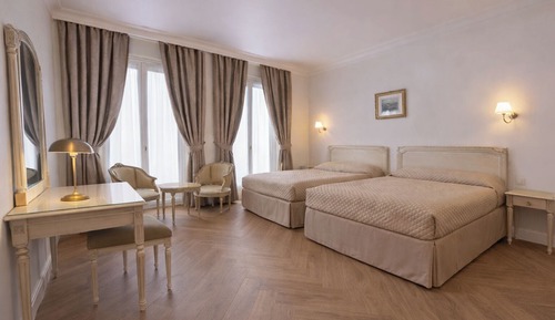 Superior Quadruple Room