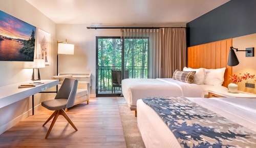 Signature Room, 2 Queen Beds