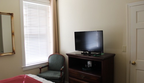 Queen Suite