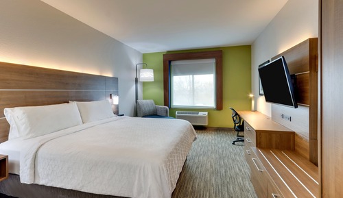 Suite, 1 King Bed, Accessible (Mobil, Tub)
