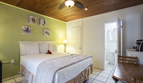 Signature Suite, 1 Queen Bed