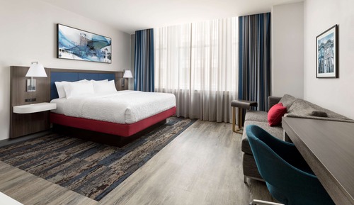 Studio, 1 King Bed, Accessible, Non Smoking