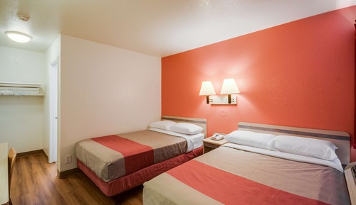 Standard Room, 2 Double Beds, Non Smoking