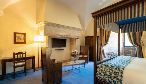 Superior Room, 1 King Bed, Non Smoking (Canopy Bed)