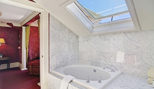 Standard Room, 1 Queen Bed, Fireplace (Railroad Baron)