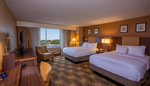 Room, 2 Queen Beds, Accessible, Non Smoking (Bathtub)