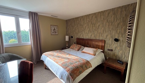 Superior Air-Conditioned Room