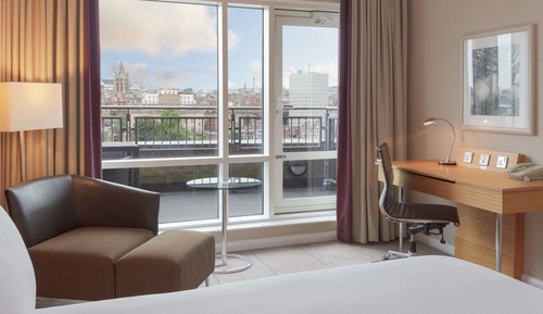 Executive Room, 1 Queen Bed, Balcony