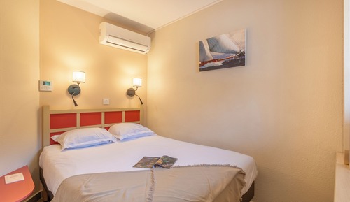 Apartment 4 people - 1 bedroom - Terrace or balcony - Air conditionned - Sea view -ExpoSud Renovated