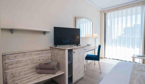 Triple Room, Balcony, Canal View