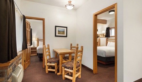 Suite, 2 Bedrooms