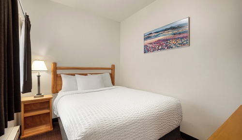 2 Queen Bed Suite