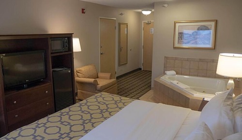 Suite, 1 King Bed, Non Smoking