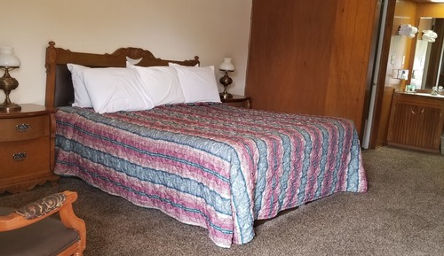 Single Room, 1 King Bed