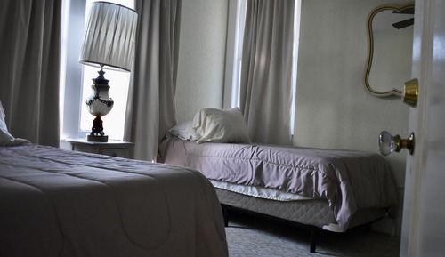 Suite 202, 2 Bedrooms, Non Smoking