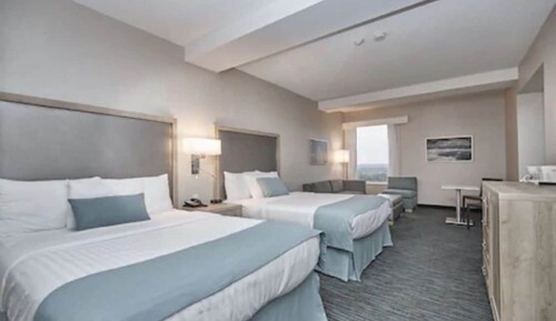 Cityview Jr Suite, 2 Queen beds & Sofa bed