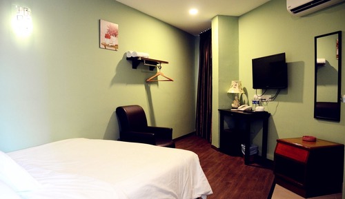 Premium Room, 1 Queen Bed