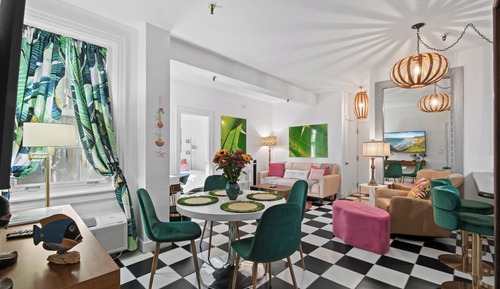 Condo, Tropical Gem 2 br