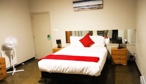 Basic Double Room, 1 Double Bed