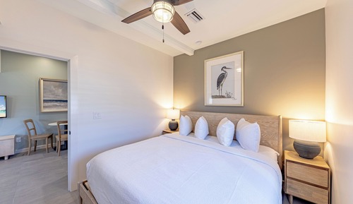 Deluxe Suite, 1 Bedroom, Kitchenette