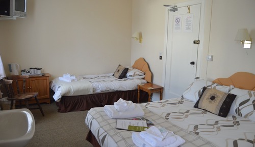 Family Triple Room, Shared Bathroom