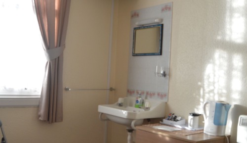 Basic Triple Room, Shared Bathroom